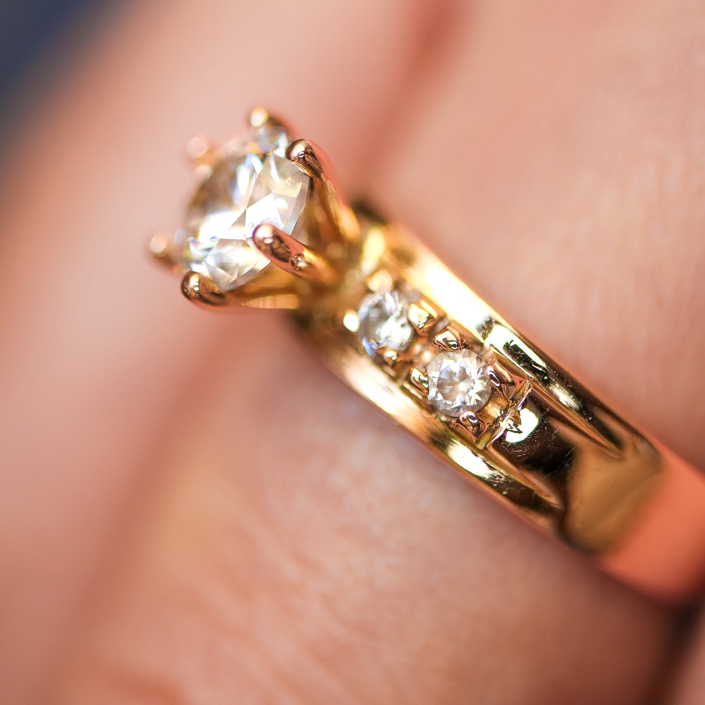 ANILLO DE COMPROMISO