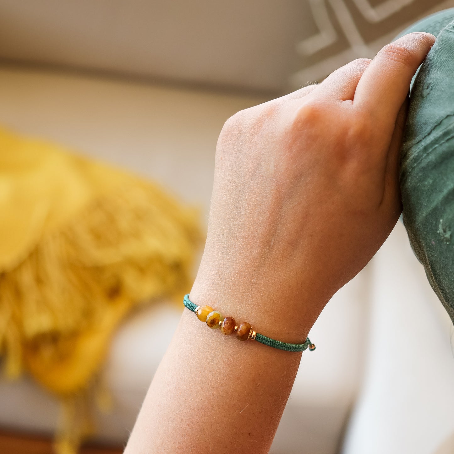 PULSERA TEJIDA DE NEFRITA
